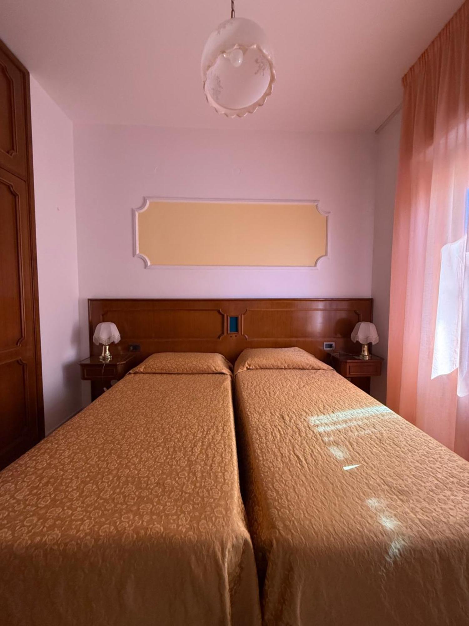 Grifone Hotel Περούτζια Εξωτερικό φωτογραφία