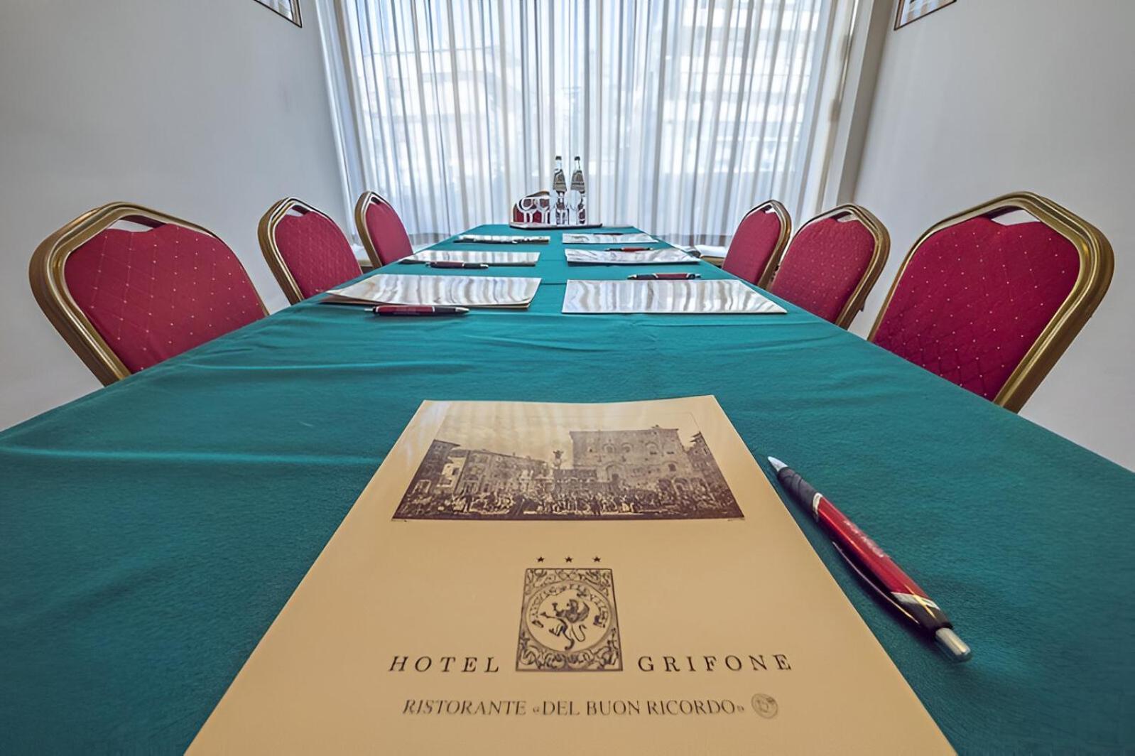 Grifone Hotel Περούτζια Εξωτερικό φωτογραφία